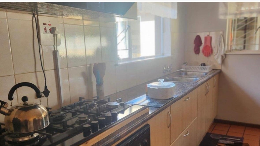 3 Bedroom Property for Sale in Rhodesdene Northern Cape